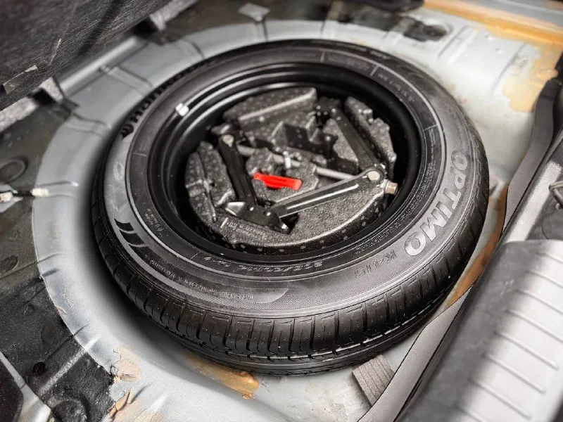 Продам chevrolet cruz объем двигателя 1.8 2014 г. коробка механика пяти ступка автомобиль полностью. обслуживание новая зимняя резина гаражная хранение сигнализация с родной пробег 145 000 км автозапуском машина не битая некрашеная очень в хорошем состоянии цена 980 000 руб. телефон +7949 508 96 15 вячеслав whatsapp telegram на этом номере привязаны звоните пишите город донецк - фотография - 10