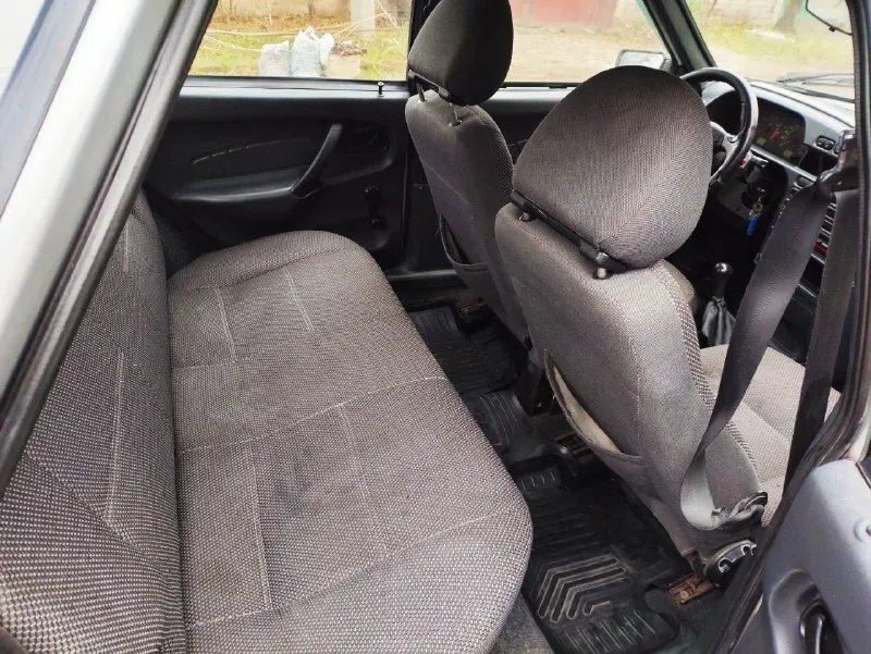 Донецк продам ваз 2114 2010 года объём 1.6 16 клапанов стоят доп. учебные педали машина поварена, все вопросы по телефону +79493244875 василий цена 250 000 руб +торг - фотография - 6