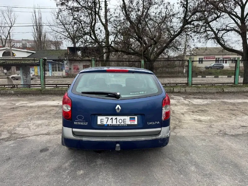 Renault laguna 1,8 мт, 2001 г. пробег 320.000 км. на машине стоит газовое оборудование. более детальная информация по телефону. цена - 350.000 тыс. +79493890604 - фотография - 5