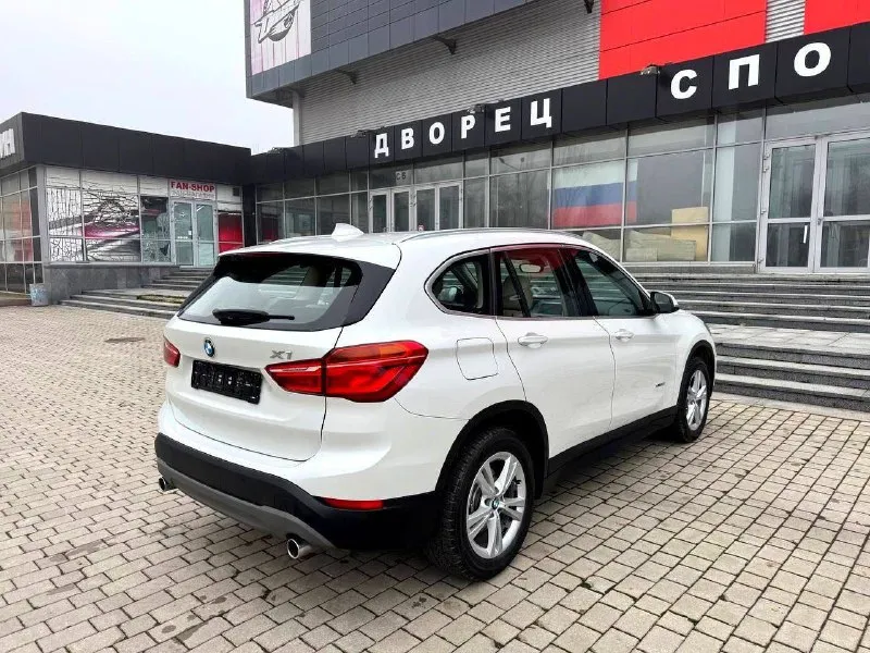 Bmw x1 2.0 авт. ,2017 года выпуска с родным оригинальным пробегом 121 тысяч км. в очень достойном состоянии один владелец, птс оригинол с одной записью, приобреталась новой в краснодаре, там же и эксплуатировалась ! салон как новый, техника вся в идеале на 5+. два комплекта колес. возможно оформление в кредит. возможен обмен. более детальная информация по телефону цена - 2.290.000 р. +79493890604 - фотография - 6