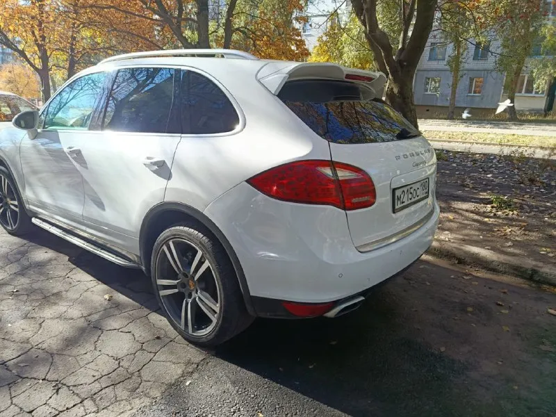Продам porsche cayenne 4.8 ат, 2012, 306км. мотор после капиталки. 400 л. с.владелец.2300000. донецк. вопросы по т. +79494150291роман. - фотография - 2