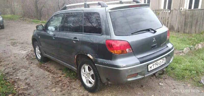 Продам mitsubishi outlander 2003год на полном ходу, но есть куда приложить руки. 2.4 газ/бензин, работает четко, без пинков. резина зима, 2 ключа, полное переоформление осмотр мариуполь левый берег. цена 480 тыс, торг у капота. +7 949 840 69 41 📲 tg: авто эвакуатор 📞 звоните: +7(949)8406941 - фотография - 3
