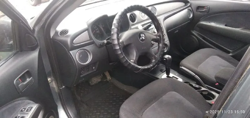 Продам mitsubishi outlander 2003год на полном ходу, но есть куда приложить руки. 2.4 газ/бензин, работает четко, без пинков. резина зима, 2 ключа, полное переоформление осмотр мариуполь левый берег. цена 480 тыс, торг у капота. +7 949 840 69 41 📲 tg: авто эвакуатор 📞 звоните: +7(949)8406941 - фотография - 6