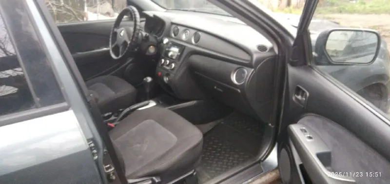 Продам mitsubishi outlander 2003год на полном ходу, но есть куда приложить руки. 2.4 газ/бензин, работает четко, без пинков. резина зима, 2 ключа, полное переоформление осмотр мариуполь левый берег. цена 480 тыс, торг у капота. +7 949 840 69 41 📲 tg: авто эвакуатор 📞 звоните: +7(949)8406941 - фотография - 7
