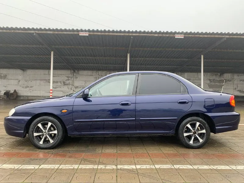 Kia spectra 2007 г. В. 1.6 бензин. Автомобиль в хорошем состоянии, автомат работает отлично по мотору вопросов нет. Все интересующие вопросы и предложения по телефону +7949-708-97-91 цена:390тыс. Руб торг в разумных пределах
📲 Tg: евгений
📞 Звоните: +7(949)7089791 - фотография - 3