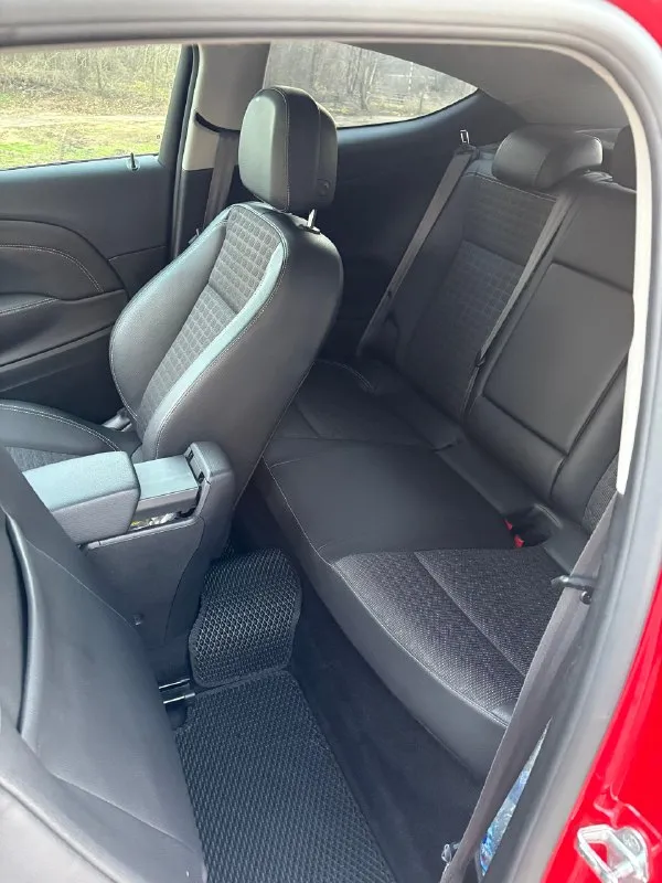 Продам opel astra gtc 2014 год авто в жирной комплектация два комплекта резины зима новая triangle куплена месяц назад лето goodyear два комплекта ковриков зима/лето салон в идеальном состоянии 1,4 турбо 140 л/с пробег 185 тыс коробка автомат кузов, коробка, двигатель в отличном состоянии 1,350,000₽ все вопросы по телефону +79494576656 📞 звоните: +7(949)4576656 - фотография - 7