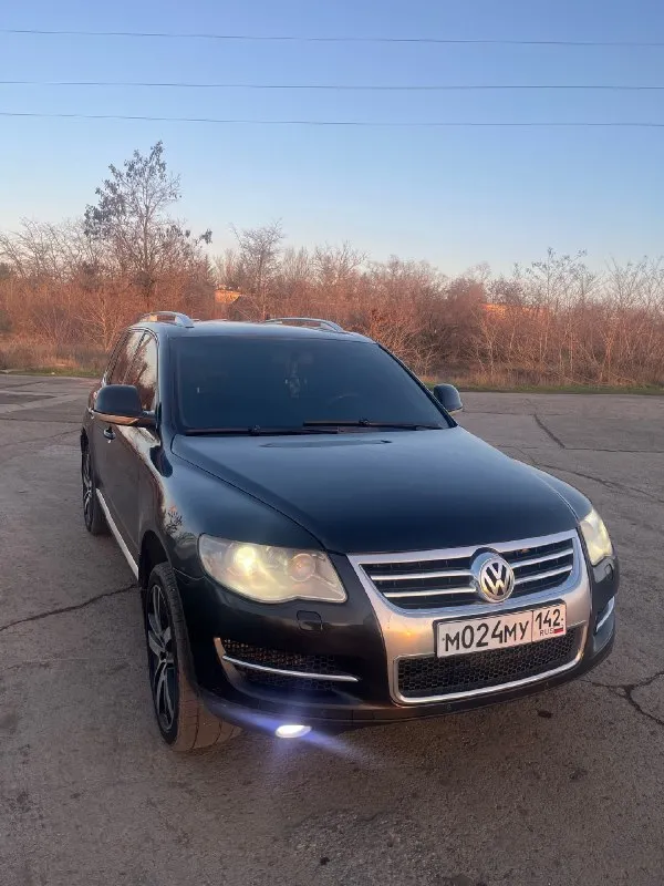‼️продам volkswagen toureg 2008 года выпуска‼️ •в хорошем состоянии, с очень надёжным двигателем 3.0... - фотография
