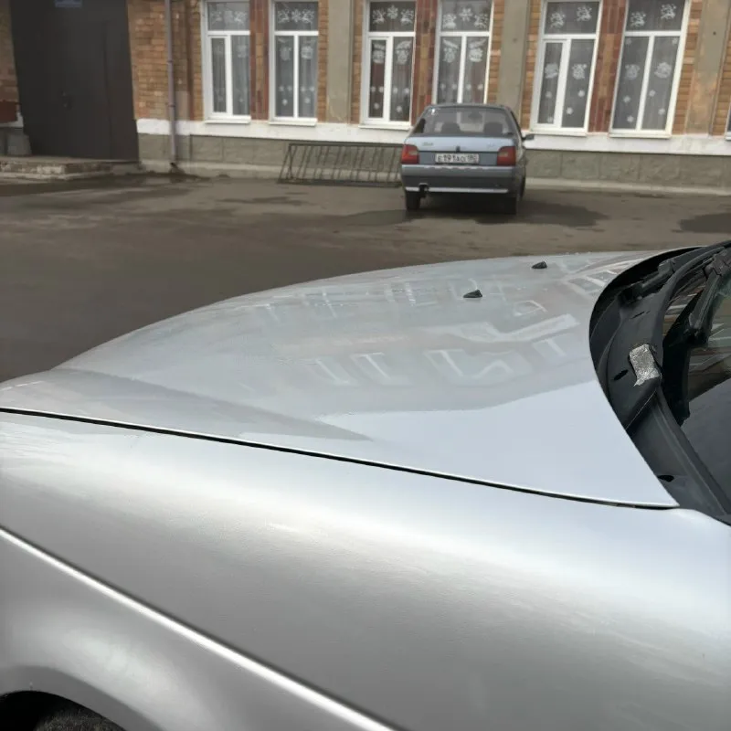 Доброго времени суток. продам!!! ваз priora. люкс в отличном! состоянии. 2 хоз по птс оригинал зелёная ✅ автотека ✅✅✅ авто 2010 года выпуска. на самой полной комплектации. !!!! стоит - кондиционер, система быстрого торможения ⚠️ абс, электро усилитель руля, 4 электро стеклоподъёмника автоматический датчик света, 💡 датчик дождя, ☔ электро регулировка зеркал, подогрев боковых зеркал, подогрев стекла, подогрев передних сидений, также стоит парковочный радар. также стоит отличная аудио система планшетка с андроид навигационной системой 👍. рупора, ну и динамики. салон чистый приятный. по технической части не гремит не стучит стоят ss-20 стойки вкруг. усилиные рычаги. дорогу держит отлично 👌 r15 литые диски лето. r14 зимние ❄️ комплект лежит в багажнике. днище пороги лонжероны стаканы, всё в заводском состоянии, даже не разу не варилось не подваривалось все как новое без гнили и коррозии, двигатель чувствует себя замечательно не дымит не троит, кпп исполняет свои функции замеч 📞 звоните: +7(949)0425940 - фотография - 6