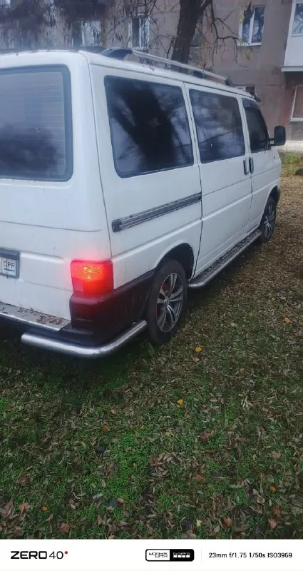 Продам, volkswagen т4, 90 год, без гнили и ржавчины 400 тыс руб, бусом нужно заниматься, с переоформлением, возможен обмен на приору. +79495945057 енакиево горловка, 📞 звоните: +7(949)5945057 - фотография - 3