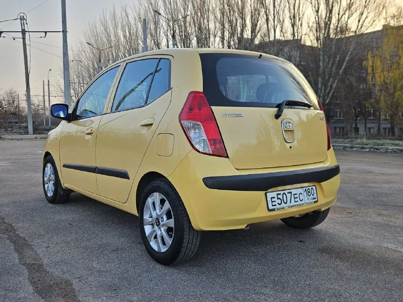 Hyundai i10 2008г 1,1бензин мкпп 85т км покупалась новой в автосалоне в донецке, одна хозяйка. без дтп, стекла родные, родной окрас. пробег подтвержден историей обслуживания, есть все наряд заказы! 520т руб 9495213411 - фотография - 4