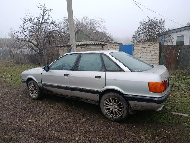 Продам, обменяю. audi 80 б3 с нет задней передачи. авто на ходу полностью переоформляемая. цена 120.000р обмен на передний привод. вопросы по +79496312714 📲 tg: иван 📞 звоните: +7(949)6312714 - фотография - 4