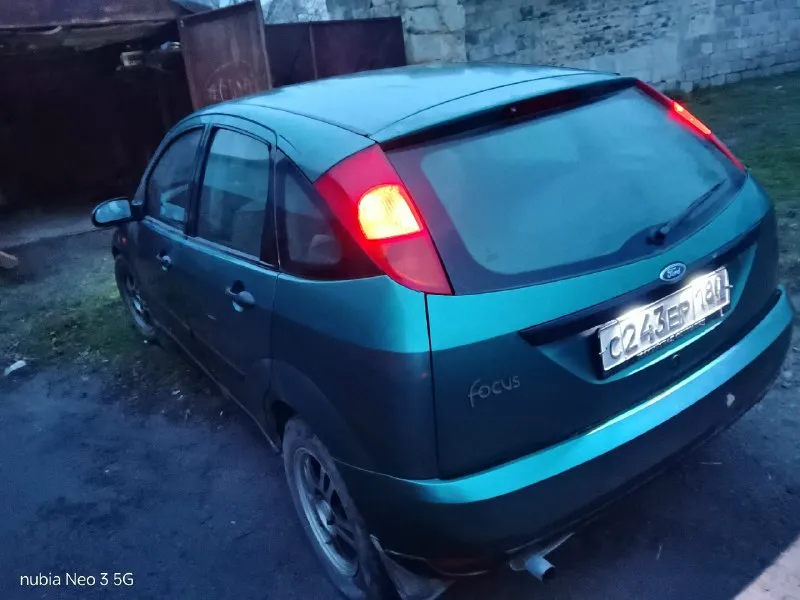 Продам ford фокус 1(1999) матор 1.6 бензин машина в хорошем состоянии цена 350 тысяч звонить по номеру +79494652293 📞 звоните: +7(949)4652293 - фотография - 4