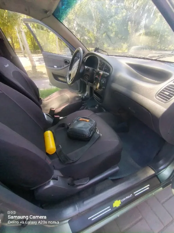 Продаю chevrolet ланос 🚘 в хорошем состоянии как по технике так и по кузову комплектация базовая 👍 мотор 1,5 пробег(90) тысяч по мотору не дымит не троит масло не жрёт работает как часики👍 гур абс кпп все скоростя включаются без каких-либо проблем год выпуска 2007 кондиционер работает но нужно заправить новая летняя резина по документам все норм 👌 цена 280 руб торг уместен по интересующим вопросам обращаться по ☎️ телефону +79495615773 находимся город 🏙️ макеевка 📞 звоните: +7(949)5615773 - фотография - 9