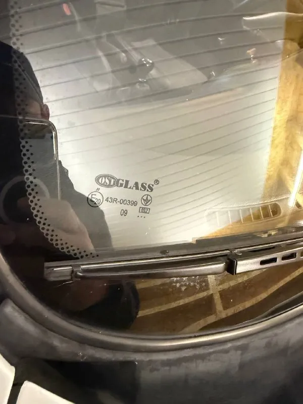 Подам шевроле ланос 2009г 1.5л автомобиль в идеальном состоянии родной пробег 180 тыс без единого дтп, все остекление включая лобовое заводское. на кузове нет не единого рыжика, даже намека на ржавчину, стаканы днище без коррозии! комплектация максимальная: кондиционер (работает), стеклоподъемники, гур, подушка, тахометр, часы. двигатель, коробка, ходовая в отличном состоянии, обслужено все, подробности по тел. цена 375 000 торг при осмотре. +79496167066 - фотография - 9