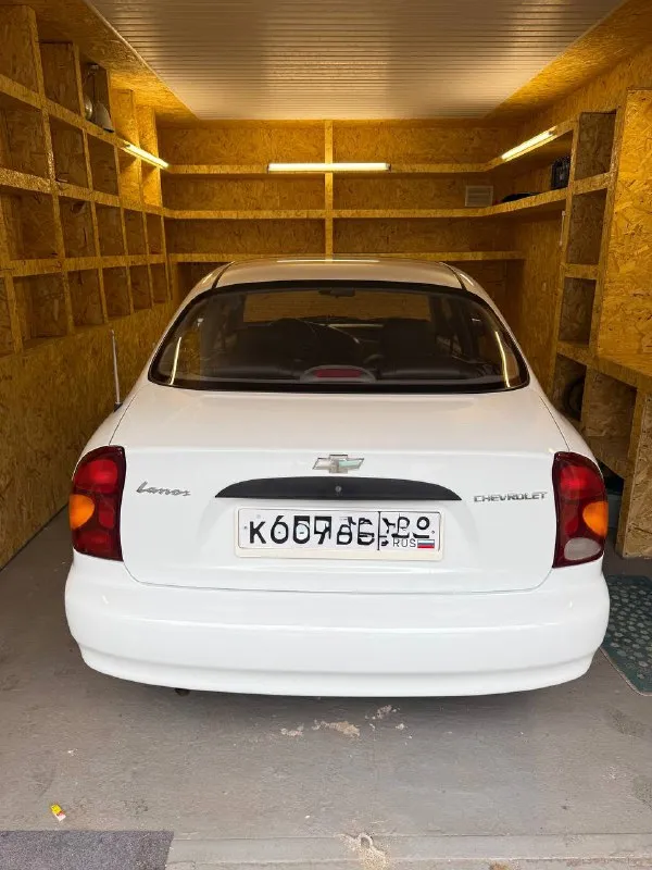Подам chevrolet ланос 2009г 1.5л автомобиль в идеальном состоянии родной пробег 180 тыс без единого дтп, все остекление включая лобовое заводское. на кузове нет не единого рыжика, даже намека на ржавчину, стаканы днище без коррозии! комплектация максимальная: кондиционер (работает), стеклоподъемники, гур, подушка, тахометр, часы. двигатель, коробка, ходовая в отличном состоянии, обслужено все, подробности по цена 375 000 торг при осмотре. +79496167066 📲 tg: @djdjv12 📞 звоните: +7(949)6167066 - фотография - 3