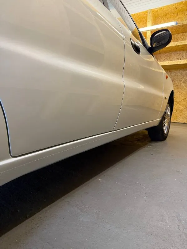 Подам chevrolet ланос 2009г 1.5л автомобиль в идеальном состоянии родной пробег 180 тыс без единого дтп, все остекление включая лобовое заводское. на кузове нет не единого рыжика, даже намека на ржавчину, стаканы днище без коррозии! комплектация максимальная: кондиционер (работает), стеклоподъемники, гур, подушка, тахометр, часы. двигатель, коробка, ходовая в отличном состоянии, обслужено все, подробности по цена 375 000 торг при осмотре. +79496167066 📲 tg: @djdjv12 📞 звоните: +7(949)6167066 - фотография - 6