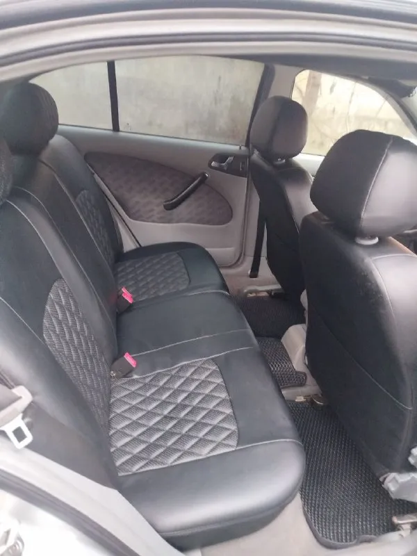 Продам skoda октавия тур,1999г. в.,1,8 125 л. с., автомат. подогрев зеркал, передних сидений, кондиционер заправлен работает, авs, гур,4эсп, автозапуск, центральный замок, андроид магнитола, новая летняя резина на дисках. машина полностью обслужена, собственник, осмотр донецк.500 р торг. +79494010397 📲 tg: @shtykov10 📞 звоните: +7(949)4010397 - фотография - 6