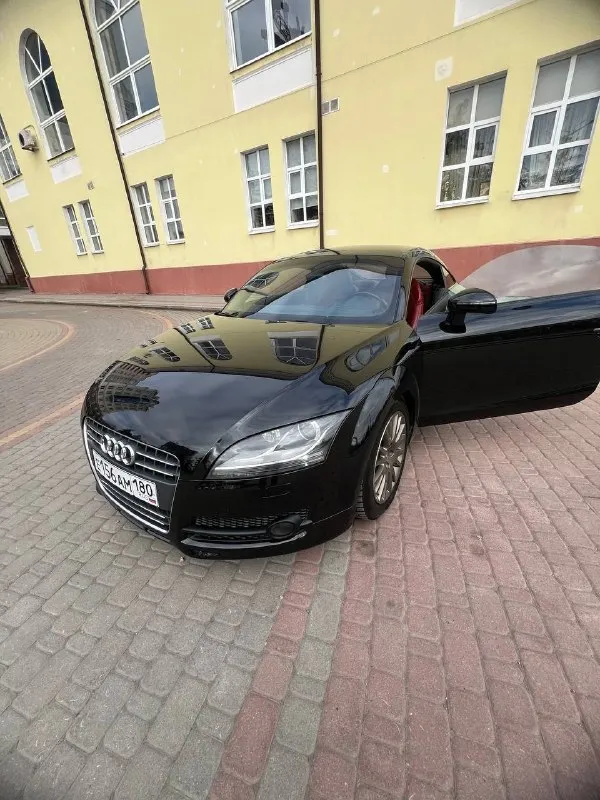 Продаю tt 8j в хорошем состоянии для своих лет, комплектация: s-line. два комплекта шин(зима-лето), два комплекта ключей. по мотору и коробки никаких нареканий, обслуженная. следующие то на 180.000т. км. автомобиль дарит кучу эмоций, особенно для любителей драйва и на скорости заходить в поворот, подвеска у тт - великолепная. автомобиль выходного дня. 2ой авто в семье. по автомобилю ничего не скрываю, любые проверки авто за ваш счёт. цена авто 1.4🍋 обращаться по номеру +79495506989 если не отвечаю, так же на этом номере телеграм 📞 звоните: +7(949)5506989 - фотография - 2