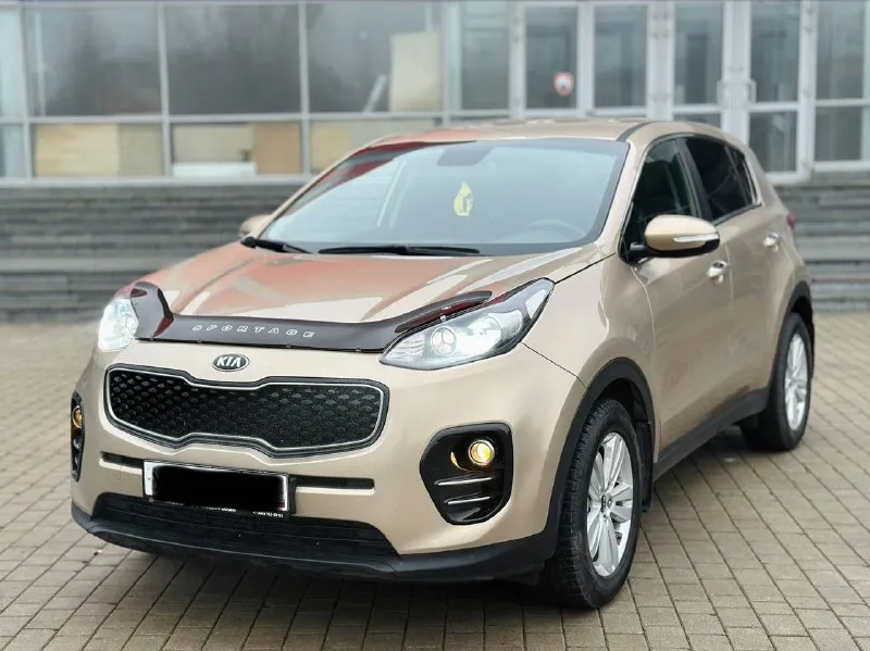 Kia sportage официал!
2018Г бензин 2.0 автомат,
125 Пробег родной!!!!
1 Собственник,
Автомобиль весь в заводском окрасе,
Автомобиль очень комфортный!
И есть все для комфортного вождения!!!
Подогрев сидений,
Климат-контроль,
Круиз-контроль,
Мульти-руль,
Подогрев руля,
Монитор андроид,
Камера заднего вида,
Парктроник,
Авто свет,
Датчик дождя,
Автозапуск,
Сигнализация starline,
Два комплекта ключей,
Два комплекта шин,
С документами полный порядок!!!
Переоформление в мрэо!!!
Цена 1,865₽
Все вопросы по тел+79495722131 - фотография - 7