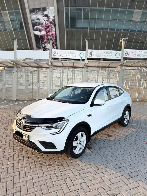 Продам французский x6 в отличном состоянии. renault arkana 2022 г. в. 1.6 бензин, коробка автомат. пробег 109 000 км. один хозяин. шикарная комплектация! бесключевой доступ и система старт-стоп, климат-контроль, подогрев сидений, руля и лобового, установлен электрофен, печка дует теплым сразу, оптика передняя led pure vision, задняя диодная, круиз-контроль, парктроники, датчик света и дождя, интеллектуальные помощники esp, asr, hsa, bas, ebd и много всего еще. дорогая магнитола на андройде со всеми возможными функциями. двигатель самый надежный в линейке. недавно пройдено большое то. всегда обслуживали на официальном сервисе. сервисная книжка и инструкция по эксплуатации имеется. очень экономичный расход трасса 5.5 город 7.4. большой багажник и высокий клиренс. два комплекта резины в отличном состоянии. причина продажи, купили новый автомобиль, а этот стоит в гараже. цена 1 350 000 торг у капота. успейте до подорожания цен! осмотр донецк, ворошиловский район. +79490893530 - фотография - 2