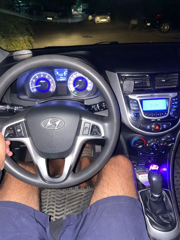 Продаю срочно hyundai solaris в хорошем состоянии в хорошей комплектации нареканий никаких нету двигатель работает отлично! ходовая сделанная! коробка работают идеально! салон в хорошем состоянии. ценник 660 тыс рублей возможен обмен с вашей доплатой. снежное +79494942130 - фотография - 7