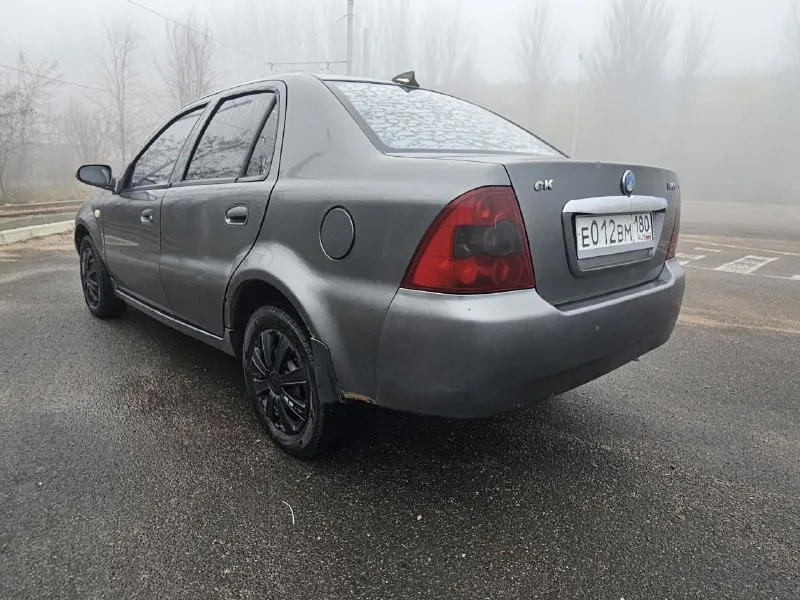 Geely ck 2012г 1,5 бензин мкпп 217 т км авто на увереннос ходу. технически в хорошем состоянии. мотор, коробка, ходовка, электрика- все в норме. без дтп, в родном окрасе, стекла родные. передний бампер только менян. задние арки подгнили, но авто не гнилое, дно целое. 175т руб 9495213411 - фотография - 5