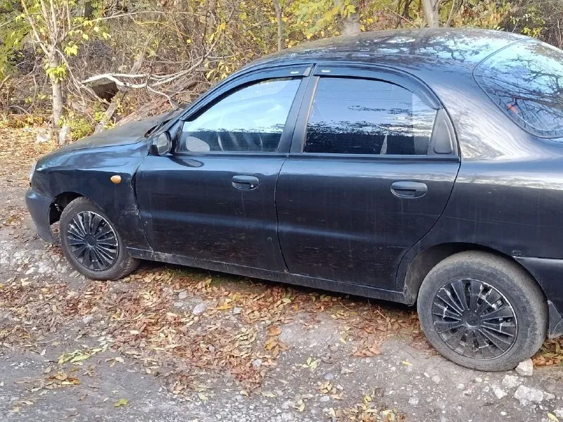 Донецк 100т. р.торг. продам chevrolet ланос,2007г. цвет черный, г/у, стеклоподъёмники, нужно варить,... - фотография