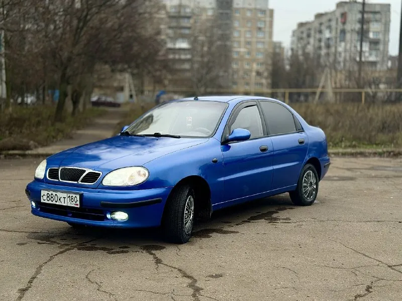 Продам daewoo lanos 1.5 цена: 445₽ пробег 170.000 установлено 2 ( выписано в техпаспорт ) комплектация: гур, стеклоподъёмники, кондиционер ( рабочий ), консоль от kia с подлокотником, сиденья skoda октавия а7, кнопка старт-стоп с автозапуском и бесключевым доступом, фары и туманки led, колонки ural ak, магнитола aura indigo комплект зимней новой резины и лето на титанах! г. донецк, кировский район +79494384686 📞 звоните: +7(949)4384686 - фотография - 3