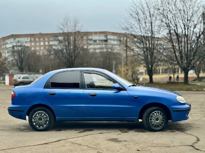 Продам daewoo lanos 1.5 цена: 445₽ пробег 170.000 установлено 2 ( выписано в техпаспорт ) комплектация: гур, стеклоподъёмники, кондиционер ( рабочий ), консоль от kia с подлокотником, сиденья skoda октавия а7, кнопка старт-стоп с автозапуском и бесключевым доступом, фары и туманки led, колонки ural ak, магнитола aura indigo комплект зимней новой резины и лето на титанах! г. донецк, кировский район +79494384686 📞 звоните: +7(949)4384686 - фотография - 8