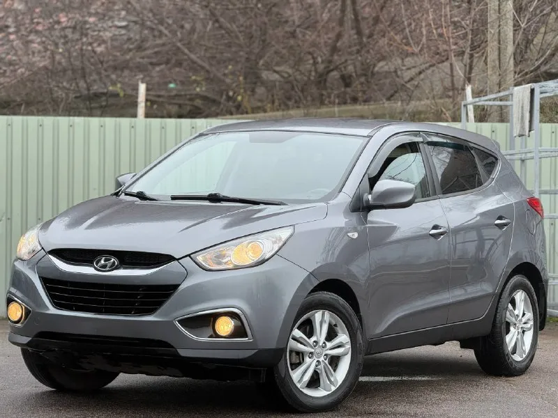 Цена: 1.240.000 hyundai ix35 2.0: бензин кпп: автомат авто с родным пробегом 146.000 без дтп! без за... - фотография
