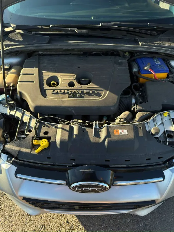 Продам ford фокус 3. мотор 2.0, акпп робот. технически в исправном состоянии. пробег 268 тысяч км. находится в шахтерске. цена 710 торг +79496484203 📞 звоните: +7(949)6484203 - фотография - 8