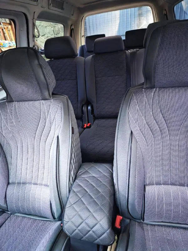 Volkswagen кадди макси — семейный крейсер на полном приводе! 🚐 всем привет! продаю своего верного друга — volkswagen caddy maxi. этот трудяга готов стать вашим надёжным компаньоном в любых приключениях! основные характеристики: год выпуска: 2013 — ещё совсем юнец! двигатель: 2.0 — экономичный и надёжный привод: полный — бездорожье не помеха! вместимость: 7 мест — вся семья и друзья в сборе! почему стоит купить именно этот авто: просторный салон — можно устроить вечеринку в пути! вместительный багажник — увезёте всё, что душе угодно экономичный — сэкономите на топливе полный привод — зимой как на лыжах! семь мест — вся семья в сборе! цена: 1 900 000 рублей — разумная цена за такого красавца! 📞 телефон для связи: +79494771899 p. s. автомобиль ждёт именно вас! 🚗✨ 📲 tg: @knorozaleksandr 📞 звоните: +7(949)4771899 - фотография - 5