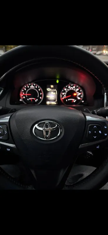 Продам : один хозяин toyota camry 2,5 год выпуска 2015 год цена 1.520.000 рублей пробег 170 000 км зимняя резина «мишлен» дополнительно : -дорогой свет led - автозапуск pandora замена масла была и фильтра 169.000 звонки по телефону : +79494432428 📲 tg: @a_savytskiy 📞 звоните: +7(949)4432428 - фотография - 7