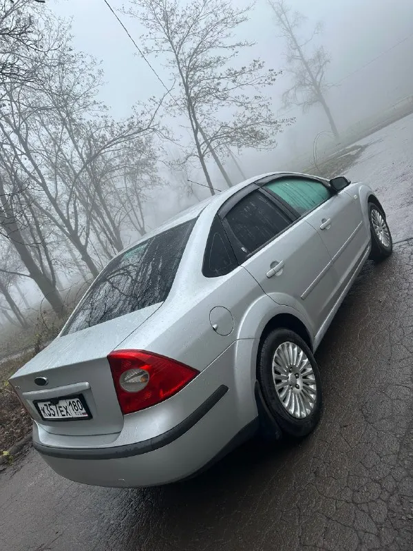 Г донецк продам ford фокус 2006 мотор очень резвый 2.0 (не путать с 1.6) комплектация chia авто хозяйская в отличном состоянии полностью обслужена до мелочей! стоит хорошая музыка с усилителем, играет очень хорошо. камера заднего вида и т. д. авто в красивом серебристом цвете. учёт 180 любое оформление. цена за наличку 470 тыс руб. возможен обмен только с вашей доплатой. кто ищет реально живой обслуженный фокус то вам сюда. тел: +79494175502 📞 звоните: +7(949)4175502 - фотография - 3