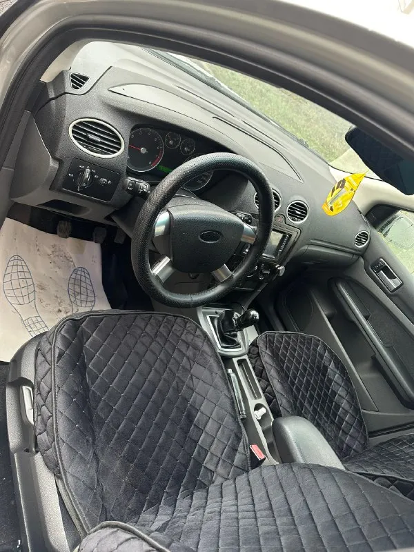 Г донецк продам ford фокус 2006 мотор очень резвый 2.0 (не путать с 1.6) комплектация chia авто хозяйская в отличном состоянии полностью обслужена до мелочей! стоит хорошая музыка с усилителем, играет очень хорошо. камера заднего вида и т. д. авто в красивом серебристом цвете. учёт 180 любое оформление. цена за наличку 470 тыс руб. возможен обмен только с вашей доплатой. кто ищет реально живой обслуженный фокус то вам сюда. тел: +79494175502 📞 звоните: +7(949)4175502 - фотография - 6