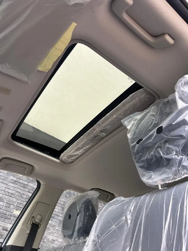 Mitsubishi outlander 2022 год выпуска! двигатель 2.0 / бензин / 146 л. с без пробега! абсолютно новый! комплектация: - датчик дождя и света - светодиодные фары - легкосплавные r18 диски - мультифункциональный руль - 2-х зонный климат-контроль - круиз-контроль - электропривод боковых зеркал - бортовой компьютер - бесключевой доступ - бесключевая система start&stop - задняя камера - электрорегулировка водительского сиденья - люк - комбинированный кожаный салон черного цвета - подогрев передних сидений - большой сенсорный дисплей - bluetooth - авто находится в грузии. доставка 10 дней цена под ключ 🔑2.800.000₽ доставка авто до вашего дома 🏠 +79490446296 📞 +79498275074 📞 звоните: +7(949)0446296 - фотография - 7