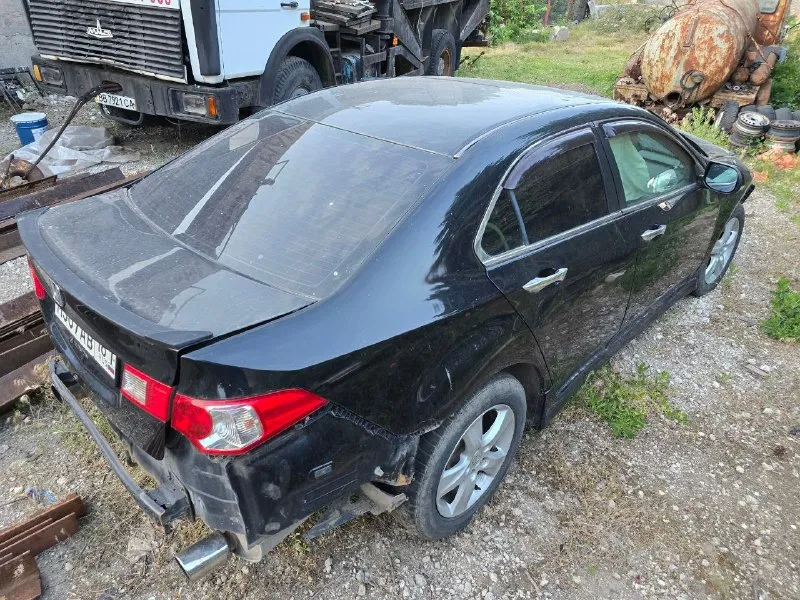 Продам как донора honda аккорд 2008 год 2.4 лит коробка целые торпеда не стрельнула цена 180 000 руб... - фотография