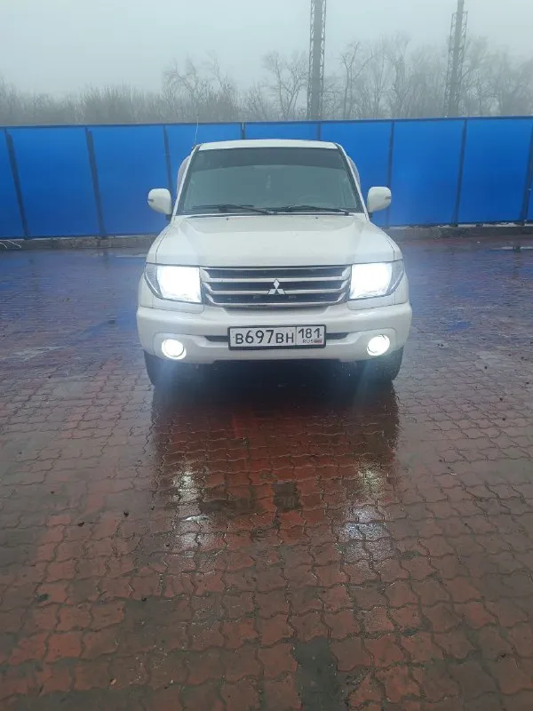 Mitsubishi pajero io 2.0 2005 г. в. пробег 150 тыс. полноценный полный привод с отключаемым передним мостом и блокировкой дифференциала. первый и единственный собственник в рф гур, климат, электрозеркала, 2din android магнитола, led в два этажа, кузов и салон в превосходном состоянии. цена 1🍋 возможен обмен на легковой авто с +79590135288 📞 звоните: +7(959)0135288 - фотография - 6