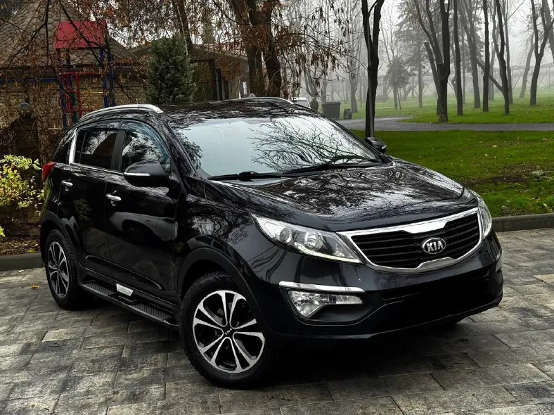 В продаже kia sportage 2012 года выпуска
Автомобиль на моторе 2.0 бензин, работает отлично! Не троит и не дымит. Коробка обычный автомат, переключает идеально, без пинков и рывков! Ходовая также обслужена. По технике и кузову автомобиль не требует никаких вложений!
Пробег 183.000 км
Хорошая комплектация: кожаный салон, подогревы всех сидений, помощь при спуске с горы, датчики дождя и света, климат контроль, мультируль, электро складывание зеркал, дополнительно установлена андроид магнитола.
Осмотр донецк
Цена 1.280.000 ₽, возможен торг у автомобиля!
☎️ +7 (949) 628-72-17
📞 Звоните: +7(949)6287217 - фотография - 3
