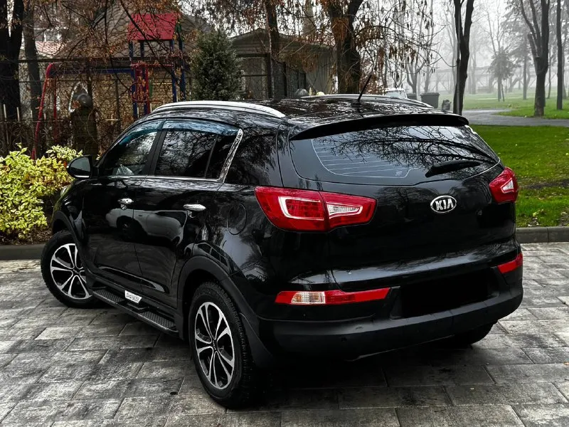 В продаже kia sportage 2012 года выпуска
Автомобиль на моторе 2.0 бензин, работает отлично! Не троит и не дымит. Коробка обычный автомат, переключает идеально, без пинков и рывков! Ходовая также обслужена. По технике и кузову автомобиль не требует никаких вложений!
Пробег 183.000 км
Хорошая комплектация: кожаный салон, подогревы всех сидений, помощь при спуске с горы, датчики дождя и света, климат контроль, мультируль, электро складывание зеркал, дополнительно установлена андроид магнитола.
Осмотр донецк
Цена 1.280.000 ₽, возможен торг у автомобиля!
☎️ +7 (949) 628-72-17
📞 Звоните: +7(949)6287217 - фотография - 6