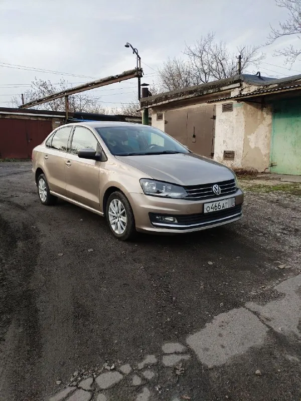 Продам volkswagen polo в отличном состоянии! год выпуска 2017, объём двигателя 1.4 (турбо) 122 л. с,... - фотография