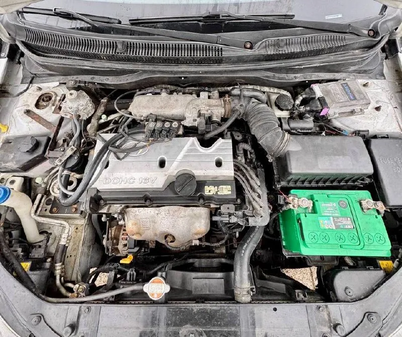 🇰🇵 hyundai accent 💰цена: 550 000р 🏢город: мариуполь 📅год выпуска: 2008 🗒️пробег: 178 239 км. ⚙️двигатель: 1.4 ⛽топливо: бензин/газ ⚙️кпп: механика 📞 телефон: +7-949-727-41-51 +7-949-551-91-52 +7-989-263-55-56 💾 описание: ✔️ регулировка сиденья по высоте ✔️ abs, подушки безопасности ✔️ полный электропакет ✔️ гидроусилитель руля ✔️ центральный замок ⛽️ гбо евро-4 автомобиль после полного то с заменой комплекта грм и всех технических жидкостей, вложений не требует никаких. шикарная зимняя резина ➕ комплект летней резины на дисках. улица шевченко 2️⃣6️⃣9️⃣ 🏦 возможна продажа в кредит по двум документам. - фотография - 7