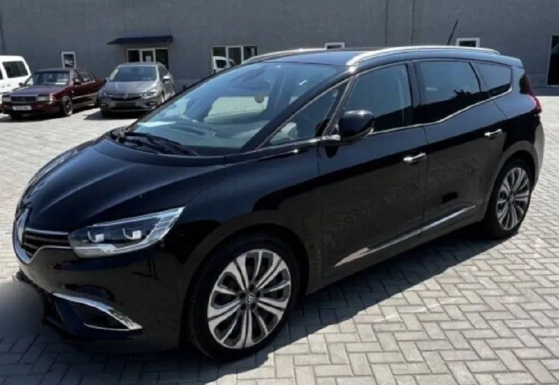 Продам renault grand scenic 2021г. , 1.3 литра, робот. цена 2100000 руб. +79493226744, +79882532208... - фотография