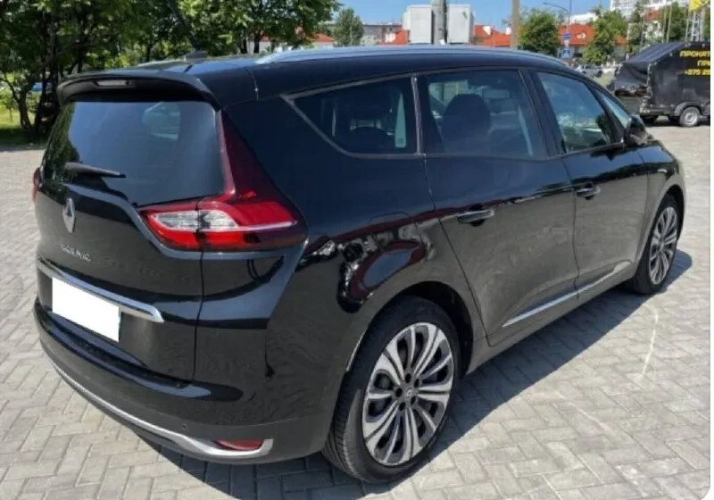 Продам renault grand scenic 2021г. , 1.3 литра, робот. цена 2100000 руб. +79493226744, +79882532208 телеграмм. комплектация салон тёмный комбинированные материалы системы безопасности abs esp антипробуксовочная датчики давления в шинах иммобилайзер подушки передние подушки боковые системы помощи датчик дождя парктроники удержание в полосе распознование дорожных знаков оптика и свет фары ксеноновые фары противотуманные автоматический дальный свет омыватель фар климат кондиционер климат-контроль многозонный мультимедиа aux bluetooth cd или mp3 usb мультимедийный экран штатная навигация apple carplay android auto комфорт круиз-контроль управление мультимедиа с руля передние электро-стеклоподъёмники задние электро-стеклоподъёмники круиз-контроль адаптивный старт-стоп электроскладывание зеркал 📞 звоните: +7(949)3226744 - фотография - 2