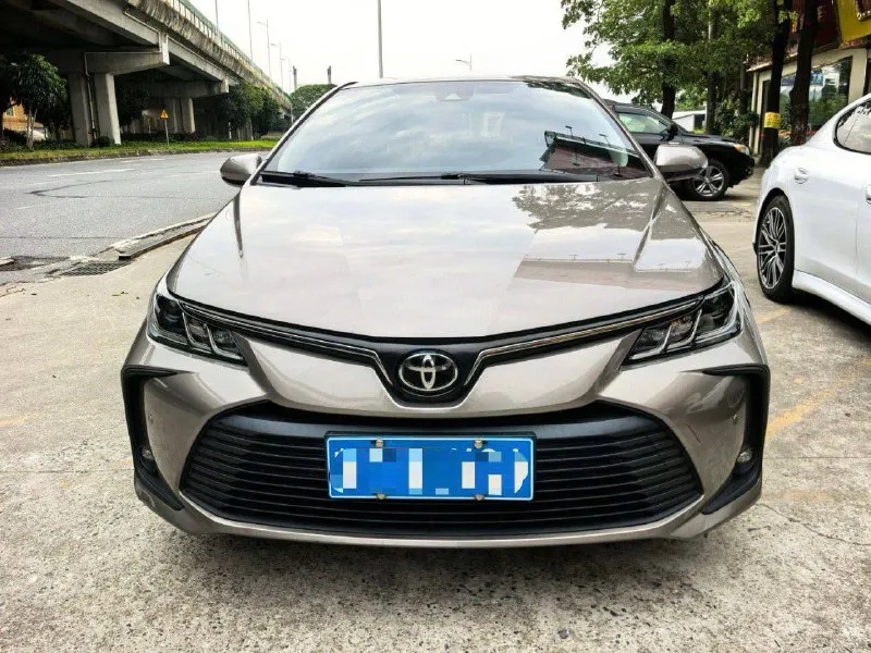 Toyota corolla 2023/01 года выпуска автомобиль находится в китай 🇨🇳 ! цена под ключ в рф 🇷🇺 растаможкой, утиль сбором, эптс: 🍋 по курсу 1.870.000💵 на сегодняшний день. привожу за свои деньги !!! ❗️ • двигатель: 1.2 112 л. с • пробег:47000 тыс. км привезем абсолютно любой автомобиль 🚗 под ваш бюджет 💰 🤙 телефоны для связи: +79495639166- евгений наш телеграм 😌 канал: 📲 tg: @kiruta_evgeniy 📞 звоните: +7(949)5639166 - фотография - 2