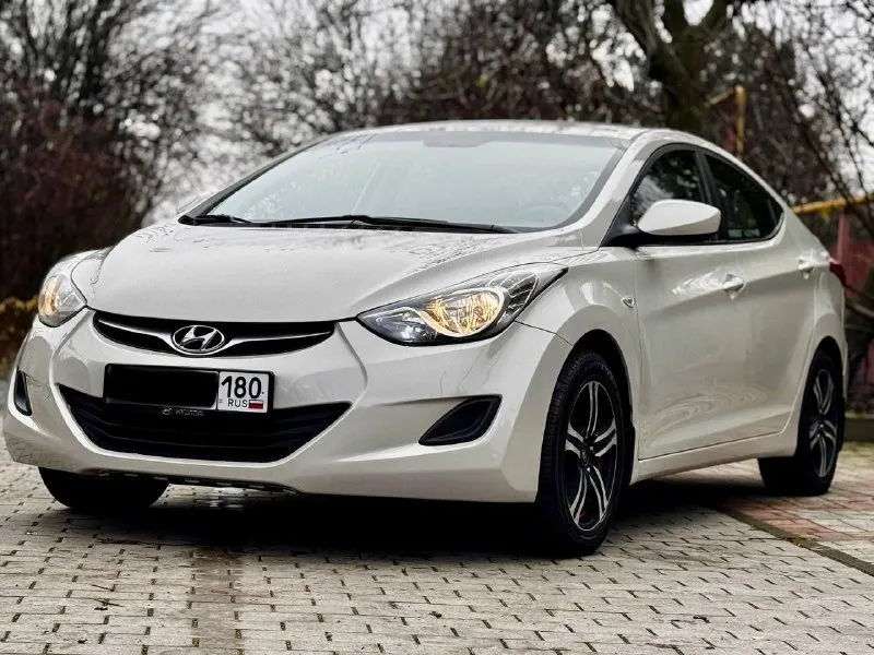Продам hyundai elantra авто в отличном состоянии 2014 г. объем двигатель 1.6 коробка автомат мультир... - фотография