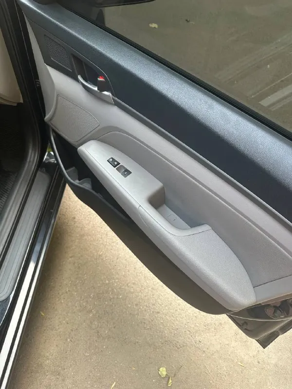 Hyundai elantra 2016 года американка пробег 74 тыс миль 2.0 атмосферник, акпп, резина зима/лето. машина в хорошем техническом состоянии, перед продажей было выполнено то. 1,2 🍋 +79498296390 - фотография - 4