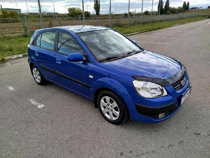 Продам kia rio, 2007 гв, двс - 1,4л бензин, кпп-механика, честный подтвержденный пробег - 223000км. Авто все время в одних руках, один единственный хозяин. Кузов ровный, без гнили и ржавчины, практически весь в заводском окрасе. , трансмиссия, подвеска - без нареканий. Богатая комплектация: abs, airbag, полный электропакет стекол/зеркал, подогрев стекла/зеркал/сидений, климат-контроль (заправлен, обслужен). Все опции работают в штатном режиме. Два ключа. Цена 565 000руб, торг. Донецк +79493817489
📞 Звоните: +7(949)3817489 - фотография - 5