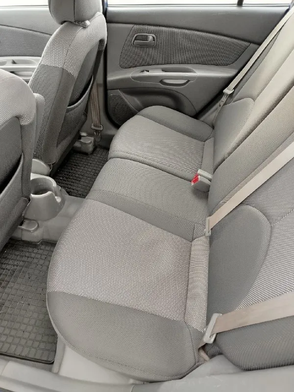 Продам kia rio, 2007 гв, двс - 1,4л бензин, кпп-механика, честный подтвержденный пробег - 223000км. Авто все время в одних руках, один единственный хозяин. Кузов ровный, без гнили и ржавчины, практически весь в заводском окрасе. , трансмиссия, подвеска - без нареканий. Богатая комплектация: abs, airbag, полный электропакет стекол/зеркал, подогрев стекла/зеркал/сидений, климат-контроль (заправлен, обслужен). Все опции работают в штатном режиме. Два ключа. Цена 565 000руб, торг. Донецк +79493817489
📞 Звоните: +7(949)3817489 - фотография - 9
