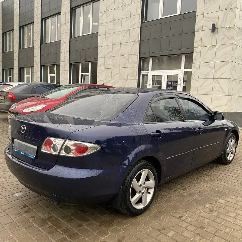 Продам mazda 6 1,8 бензин, механика 5 ст. 2003 год. авто в хорошем состоянии, ржавчины и гнили нет. по технической части все хорошо. работает хорошо, масло не есть. кондиционер, подогревы, все работает. хорошая зимняя резина. цена 450 000, торг. документы в порядке, юридически чистая. машина находится в докучаевске. +79493327991 📲 tg: м л 📞 звоните: +7(949)3327991 - фотография - 6